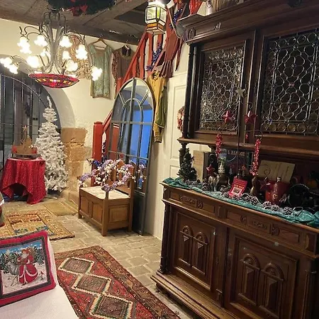 Maison Romantique