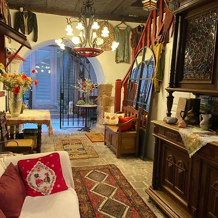 Maison Romantique *